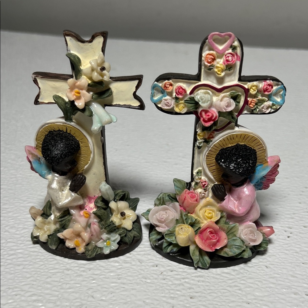 Ceramic World 2000 Resin Decorative Angel and Cross Figurines Set of 2